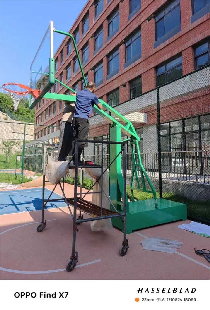 Mobile basketball hoop installation